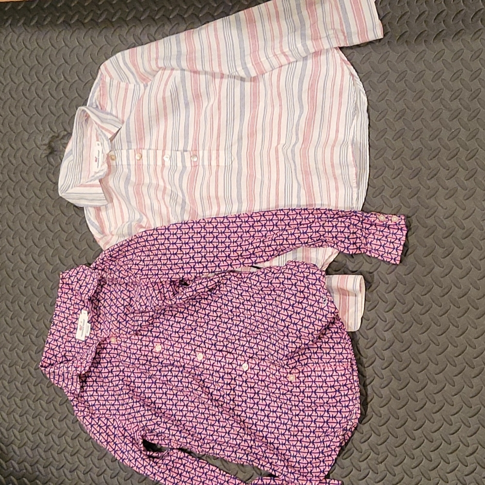 Vineyard Vines Button Up Shirts